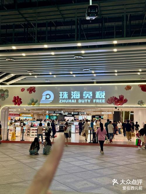 澳门研究生最新资料和一女子大厦高坠死亡与女子高楼坠下视频